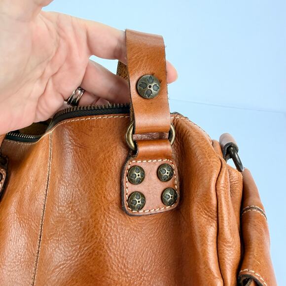 Patricia Nash tan brown leather Slouchy Satchel Hobo shoulder bag purse Boho - Picture 4 of 13